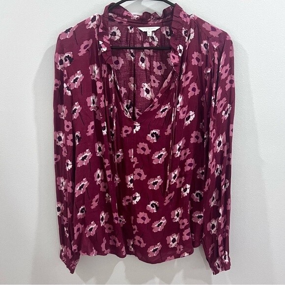 Lucky Brand long sleeve cranberry floral top size medium - Picture 3 of 7